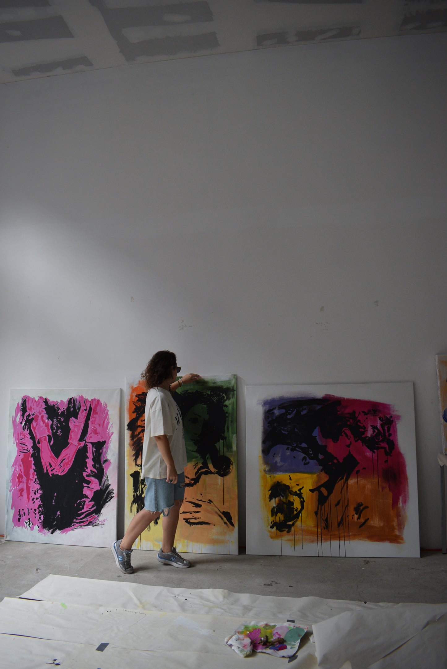 Color pink. Material- skin, urge- love, means- life, goal- ecstasy, idea- touch.