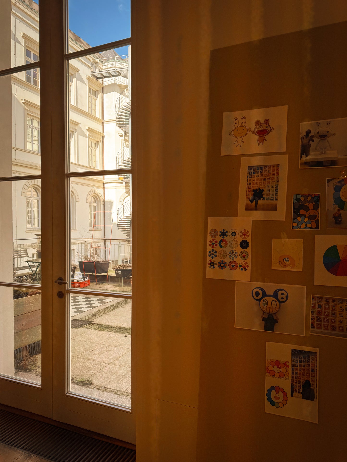 FINDING YOUR CREATIVE VOICE