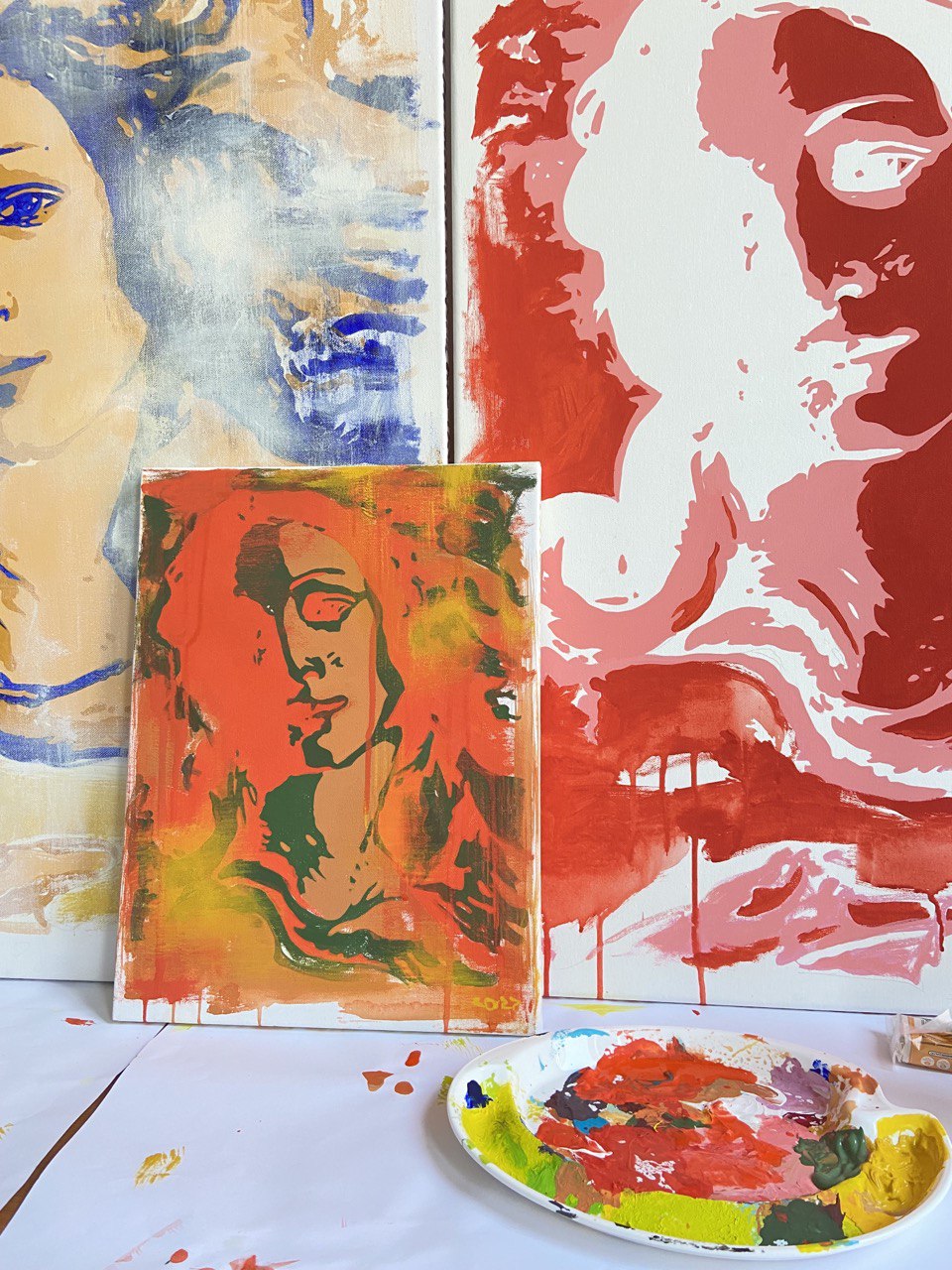 l am a little girl, carry with me like a charm